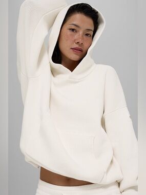 Alo Yoga Scholar Hooded Sweater Ivory